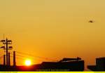 abendlicher Blick �ber den Lufthansa-Hangar Berlin Tegel